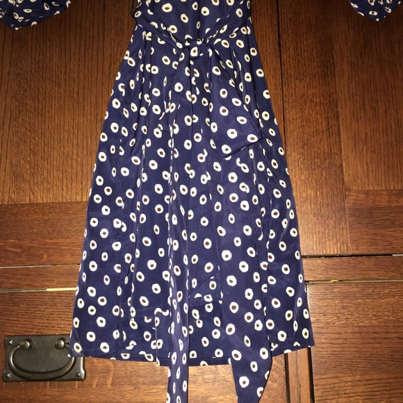 Lulumari Dress - Picture 3 of 6